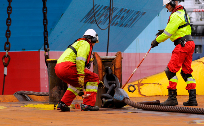 Towing-Maersk-Resilint-North-Sea--2011-08-16--(457).jpg